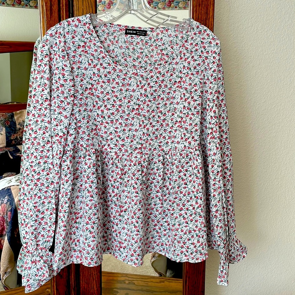 SHEIN Floral Blouse
